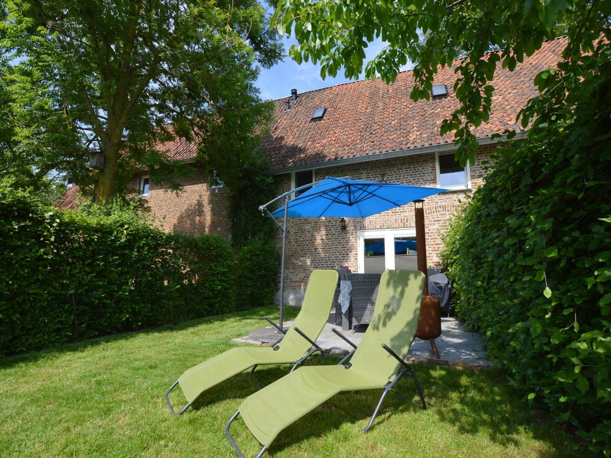 Stunning Holiday Home Near Forest In Slenaken Luaran gambar